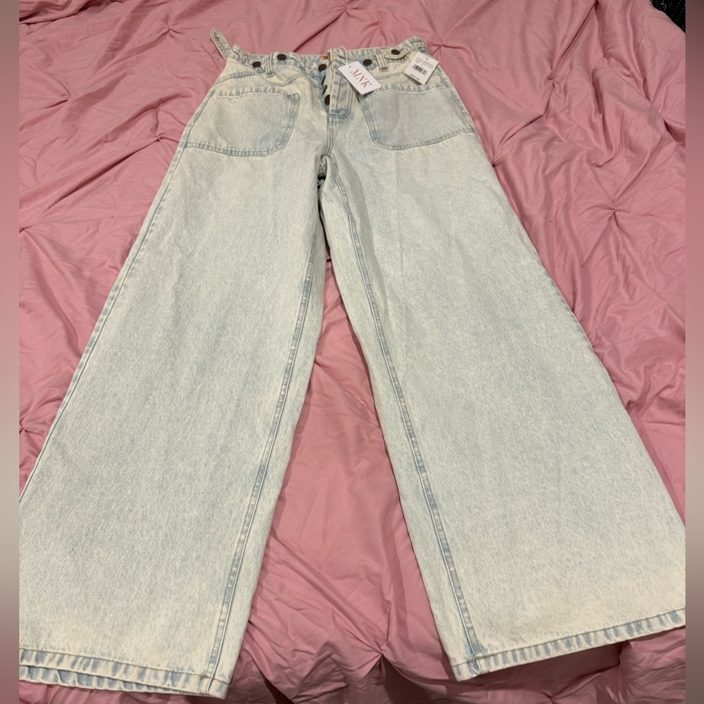 Mink Women's Light Blue Jeans